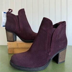 NWT Bos & Co Waterproof BELFIELD Ankle Boots in Prune Suede *Portugal*